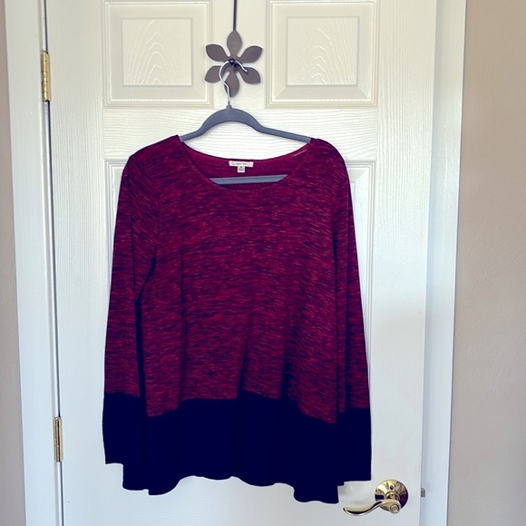 3 for $10 Sophie Max Women’s Red and Black Long Sleeved Top size Medium - Picture 1 of 7